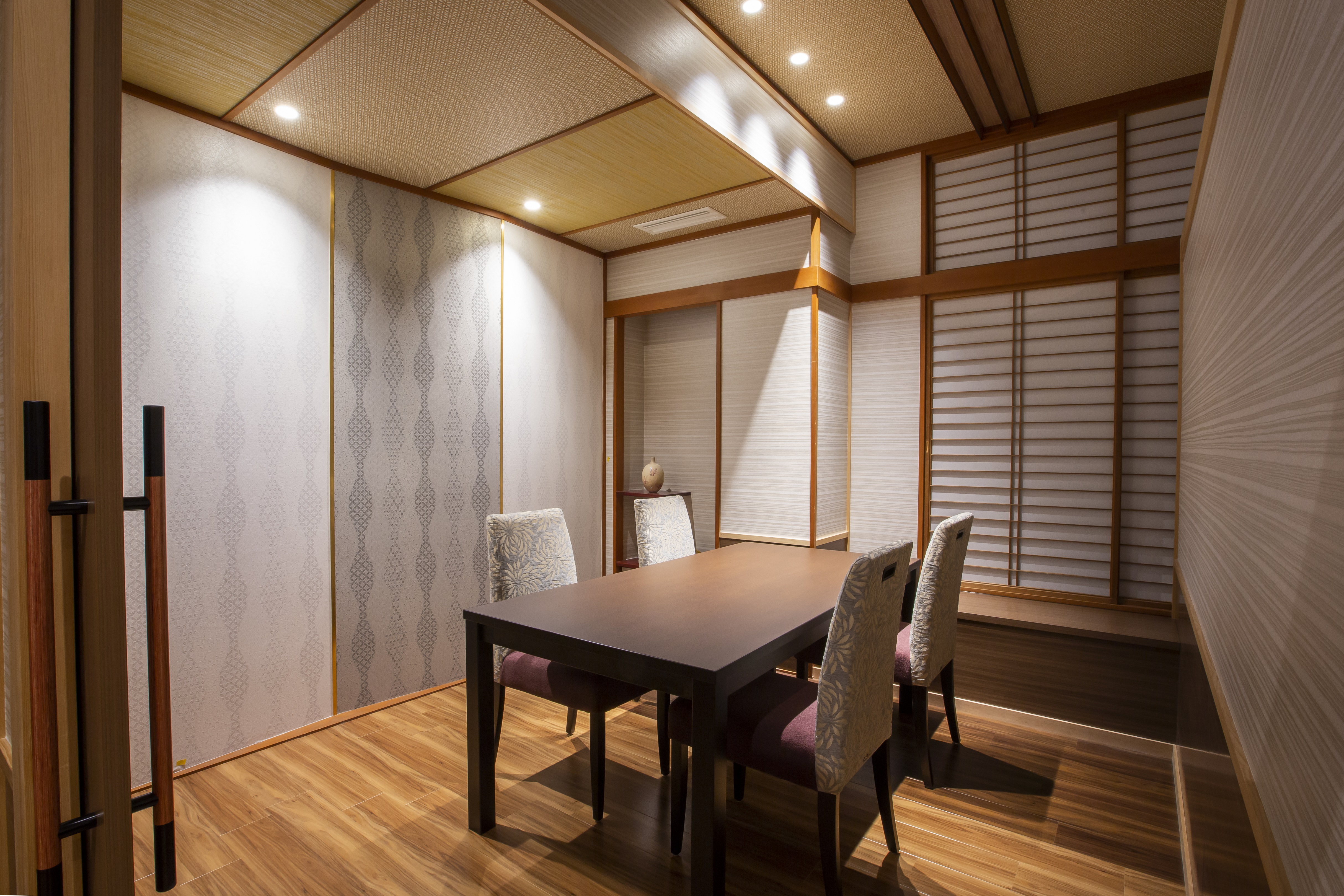 お食事会場　一例