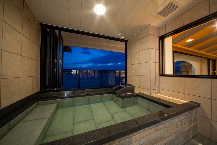 【新客室】5階水と雲の抄展望風呂付和洋室　水の3号室