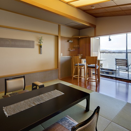 特別フロア水と雲の抄露天風呂付和室8畳「雲の5号室」