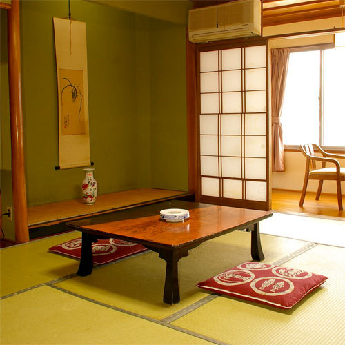 ■ An example of a Japanese-style room ■