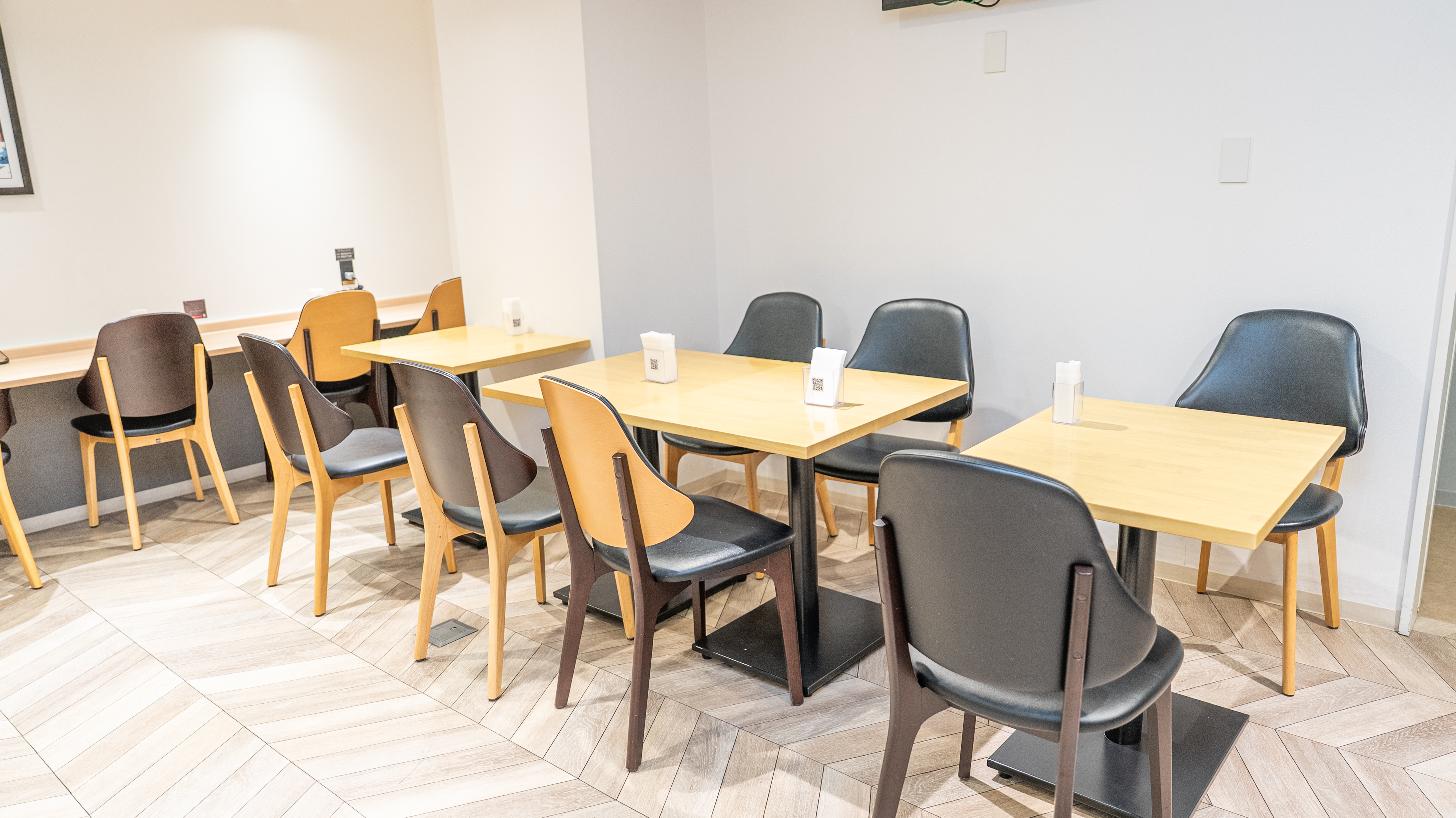 朝食会場（ホテル内）