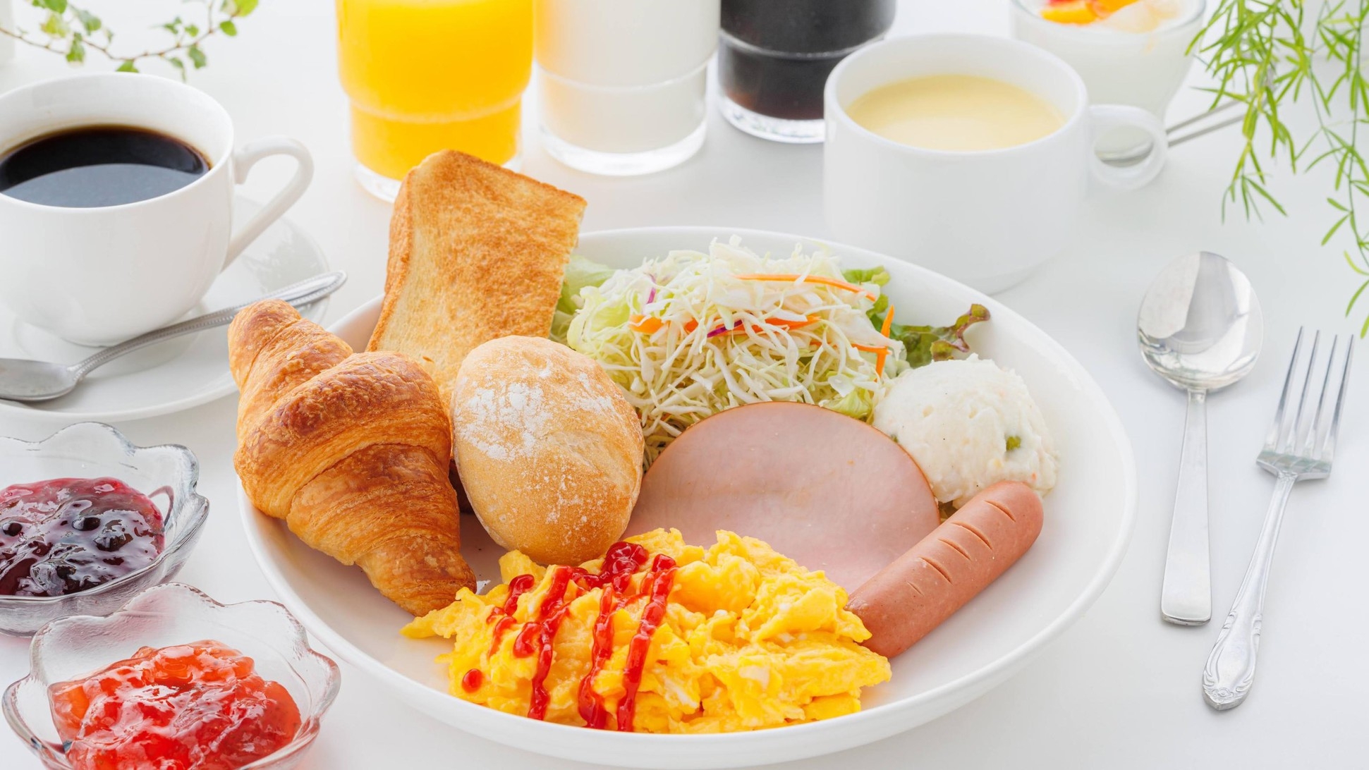 【2泊以上限定朝食付き】連泊はポイント10倍でお得に宿泊！52種の和洋のビュッフェ！【楽天限定】