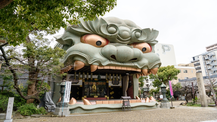 【難波八阪神社】