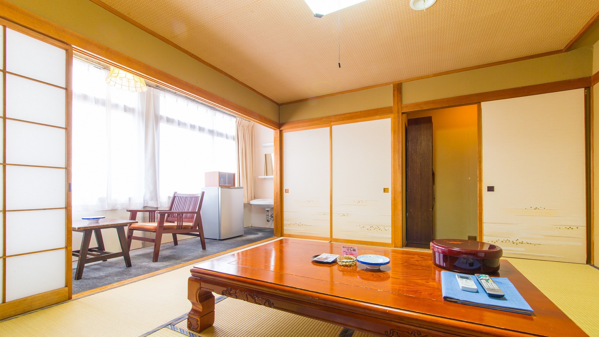 【和室8畳+広縁（1～4名）】洗面台付、トイレなし(お部屋の近くにございます)