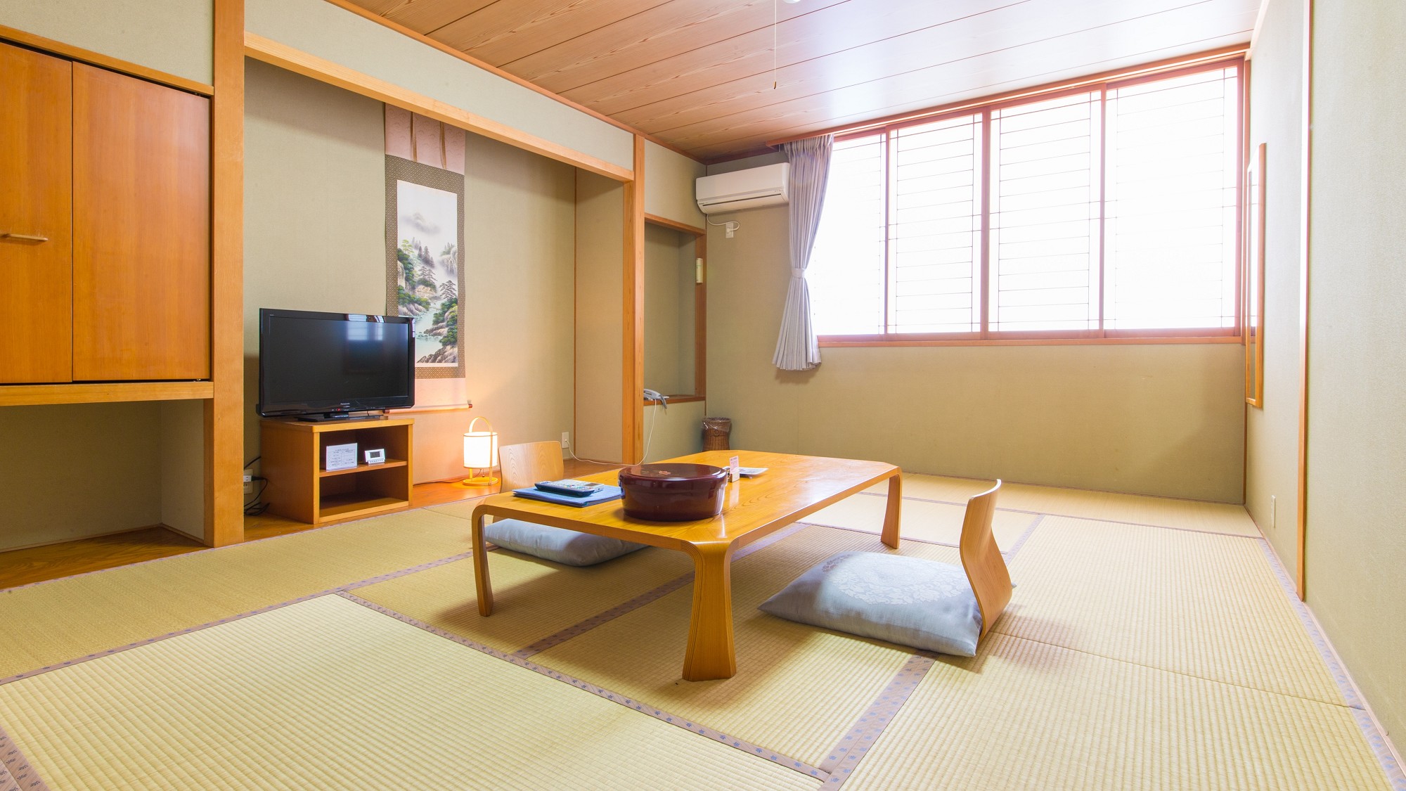 【和室12畳（2～6名様）】洗面所・トイレ付