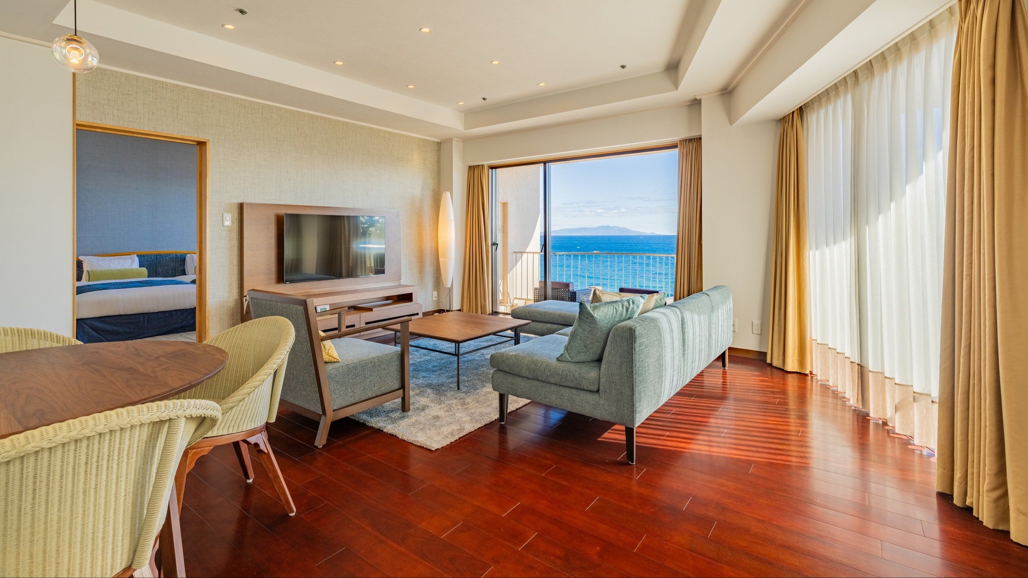 オーシャンスイートルーム