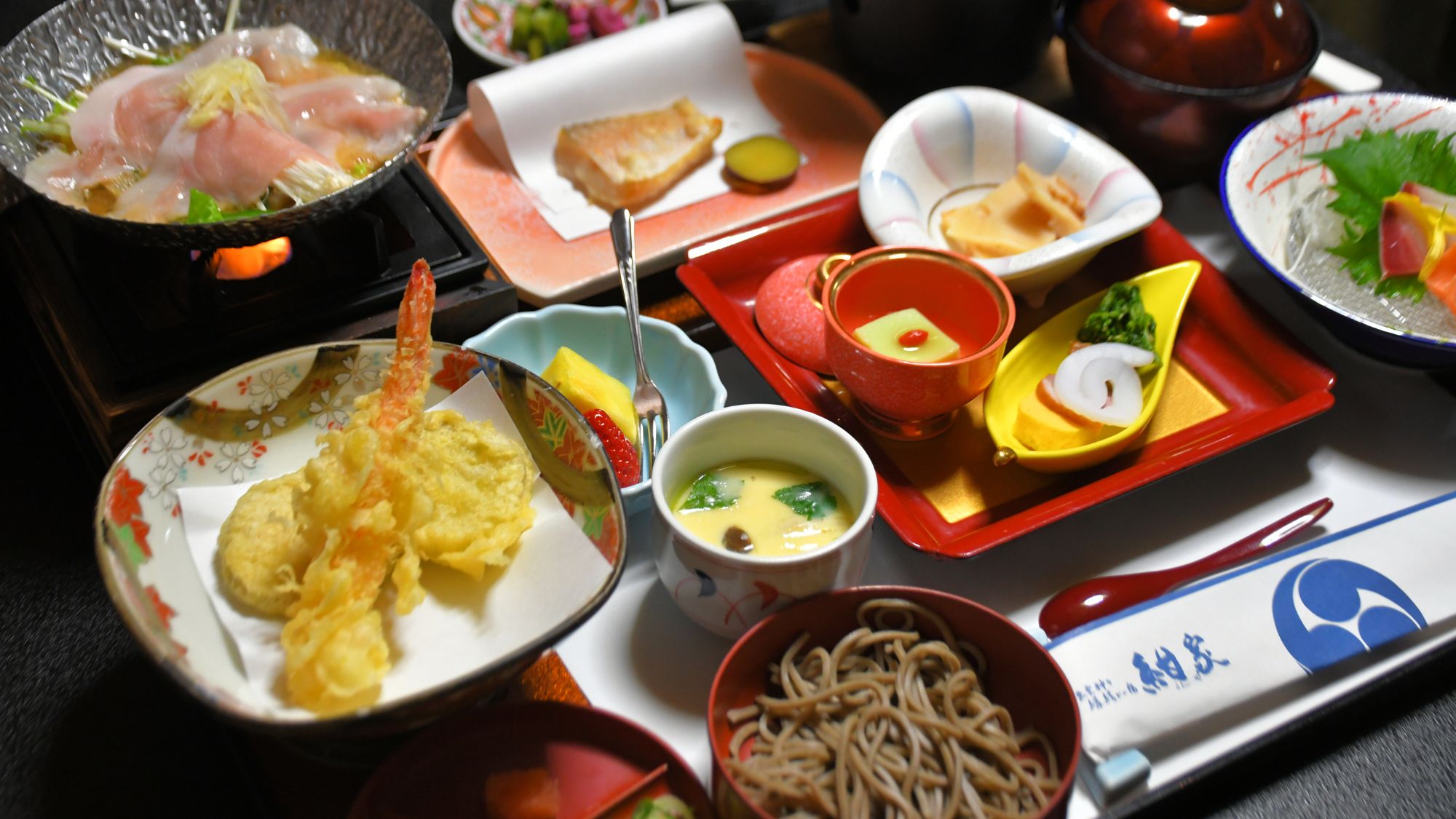 【いろどり御膳】華やぐ品々で出雲の味をご堪能ください。