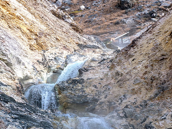 ●◯冬季限定◯●　雪見温泉旅♪ 福島牛すき焼き×薬湯でぽかぽか癒し旅【1泊2食付】