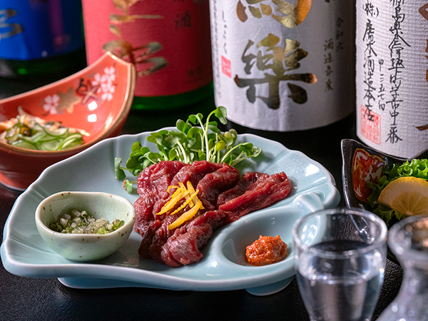 【1泊2食付】会津名物馬刺しプラン◆湧出量日本一！名湯草津と並ぶ歴史ある源泉かけ流しの薬湯温泉