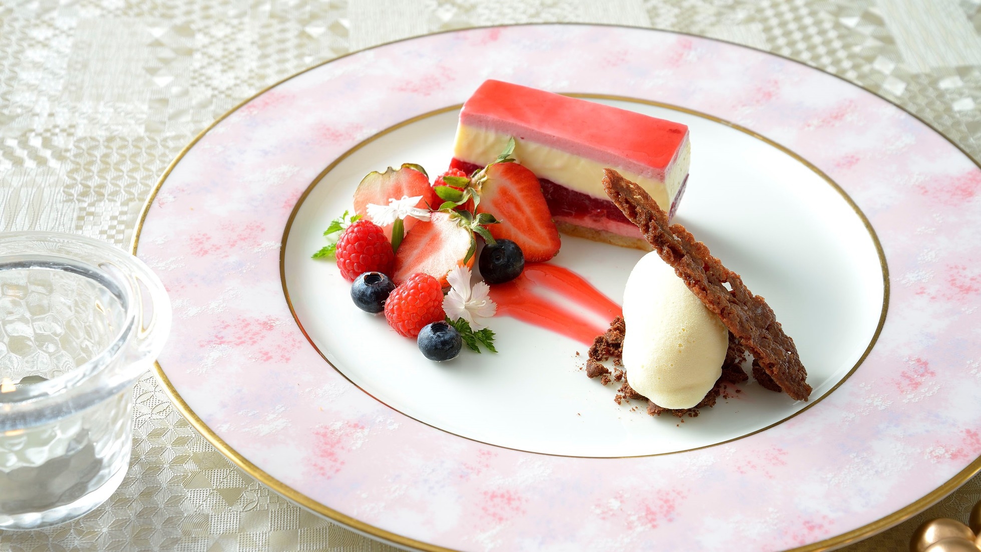 夜景とともに愉しむクリスマスディナー付プラン★12月24日・25日（ディナー開始17：30）★