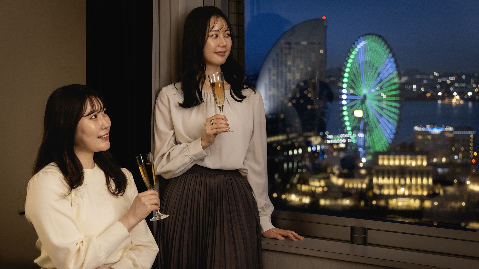大切な人と見る、横浜の宝石のような夜景。心に残る夜のひとときをお過ごしください。
