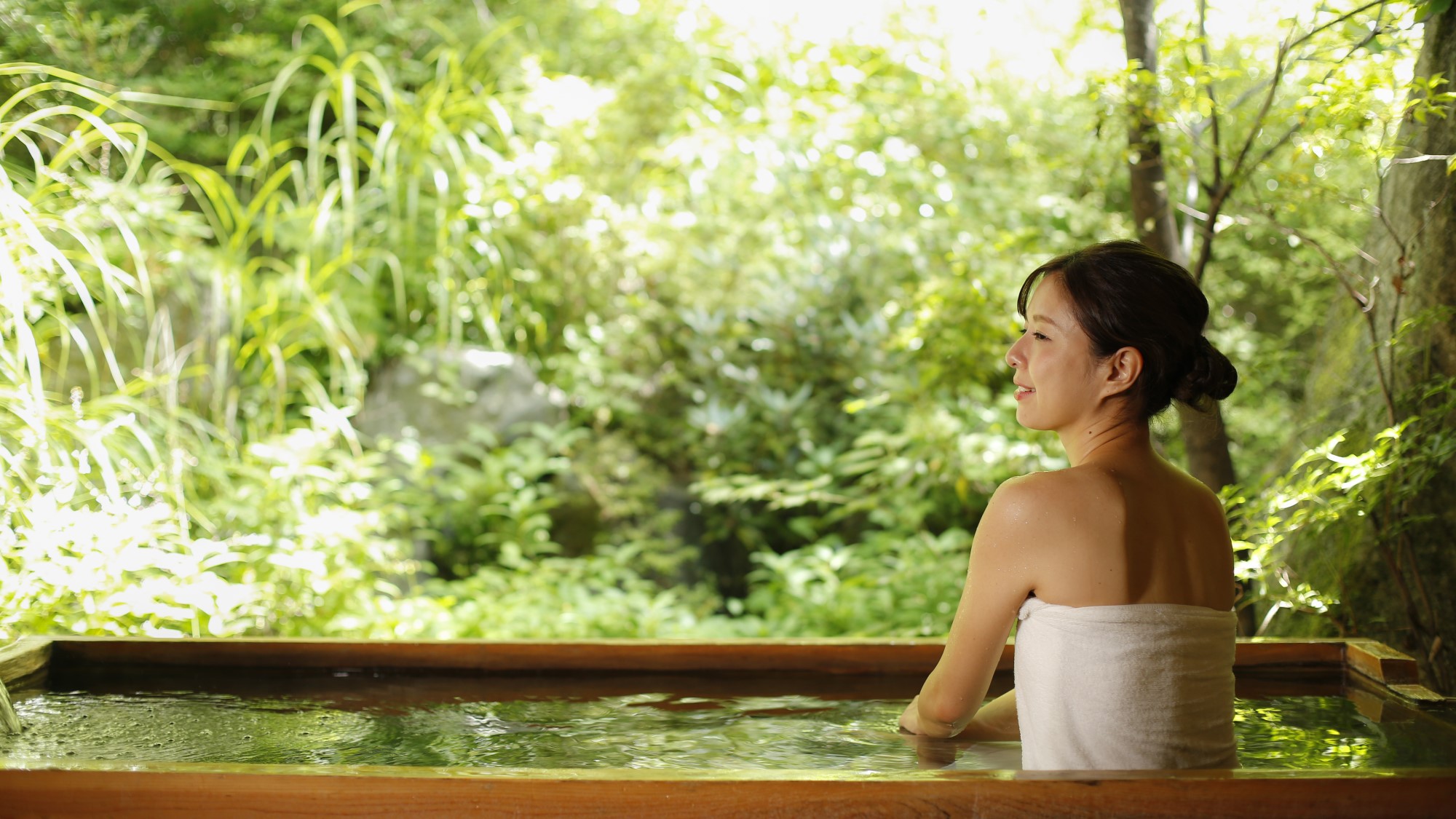 【0泊1食（昼食）×客室6時間STAY】たてしな藍で過ごす日帰り温泉旅♪