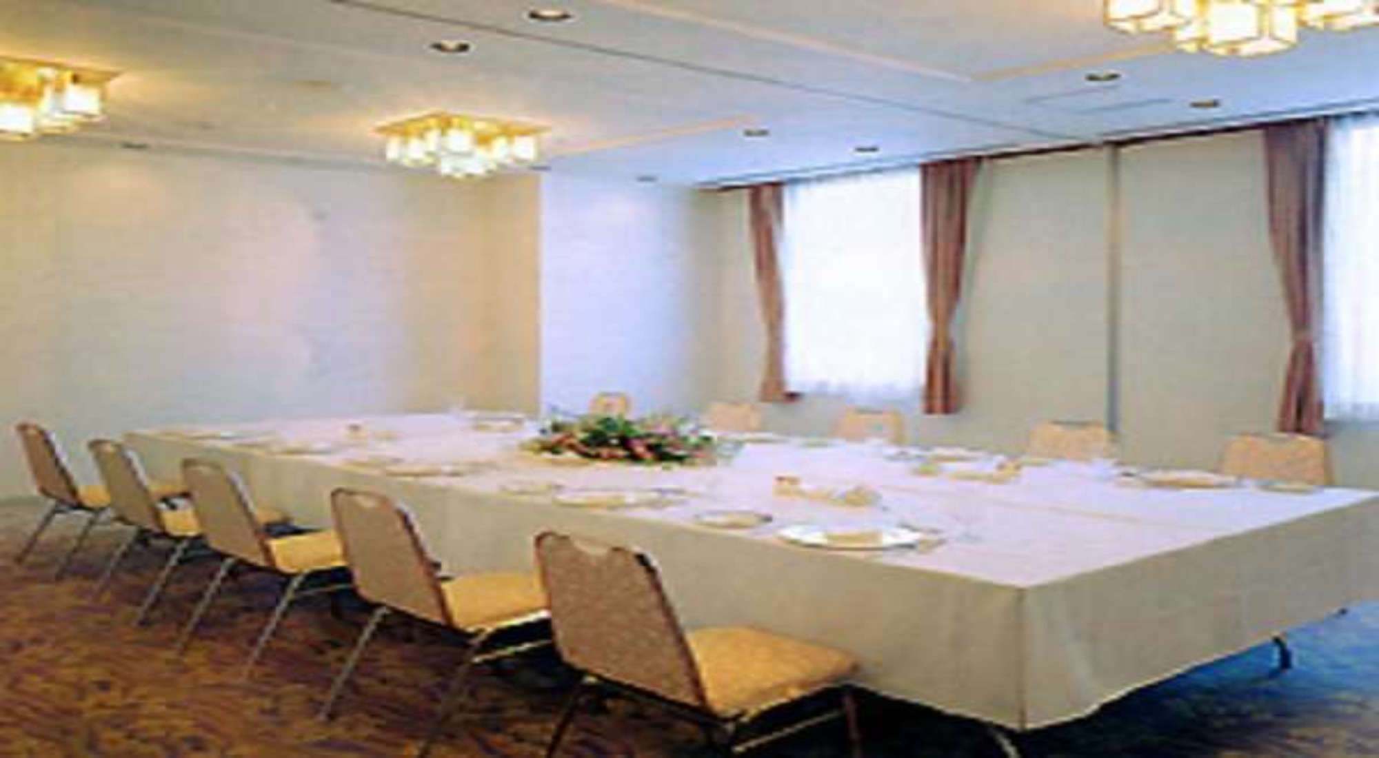小宴会場　松の間