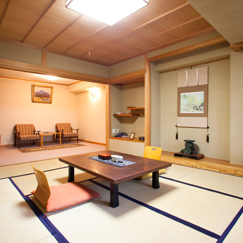 Japanese-style room (10 tatami mats) with bath and toilet