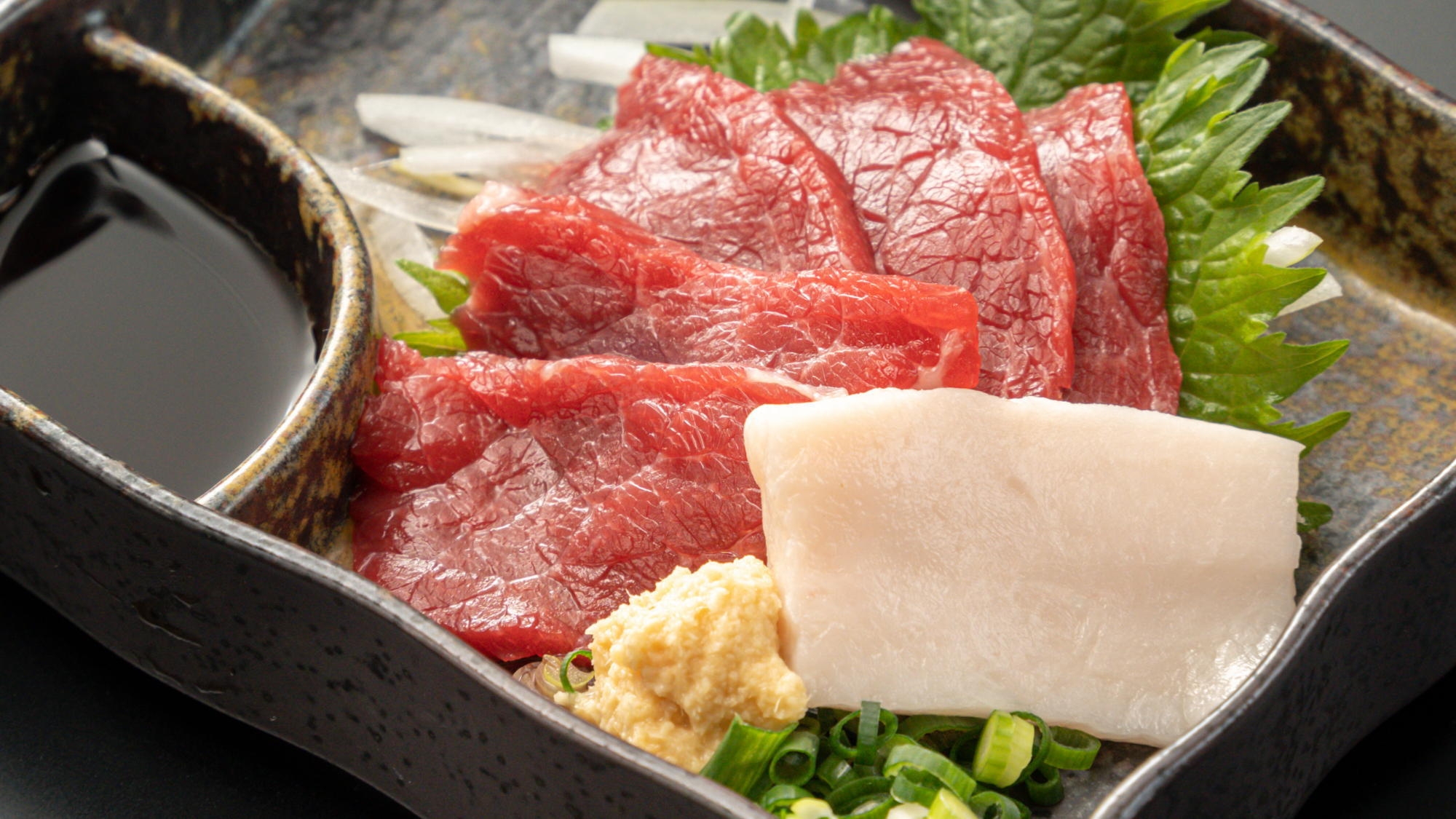 ━『季節御膳』(●゜∀゜●)━★特産鮮馬刺・黒毛和牛鉄板焼き・名物真鯛あらだき・絶品ダシの寄鍋♪