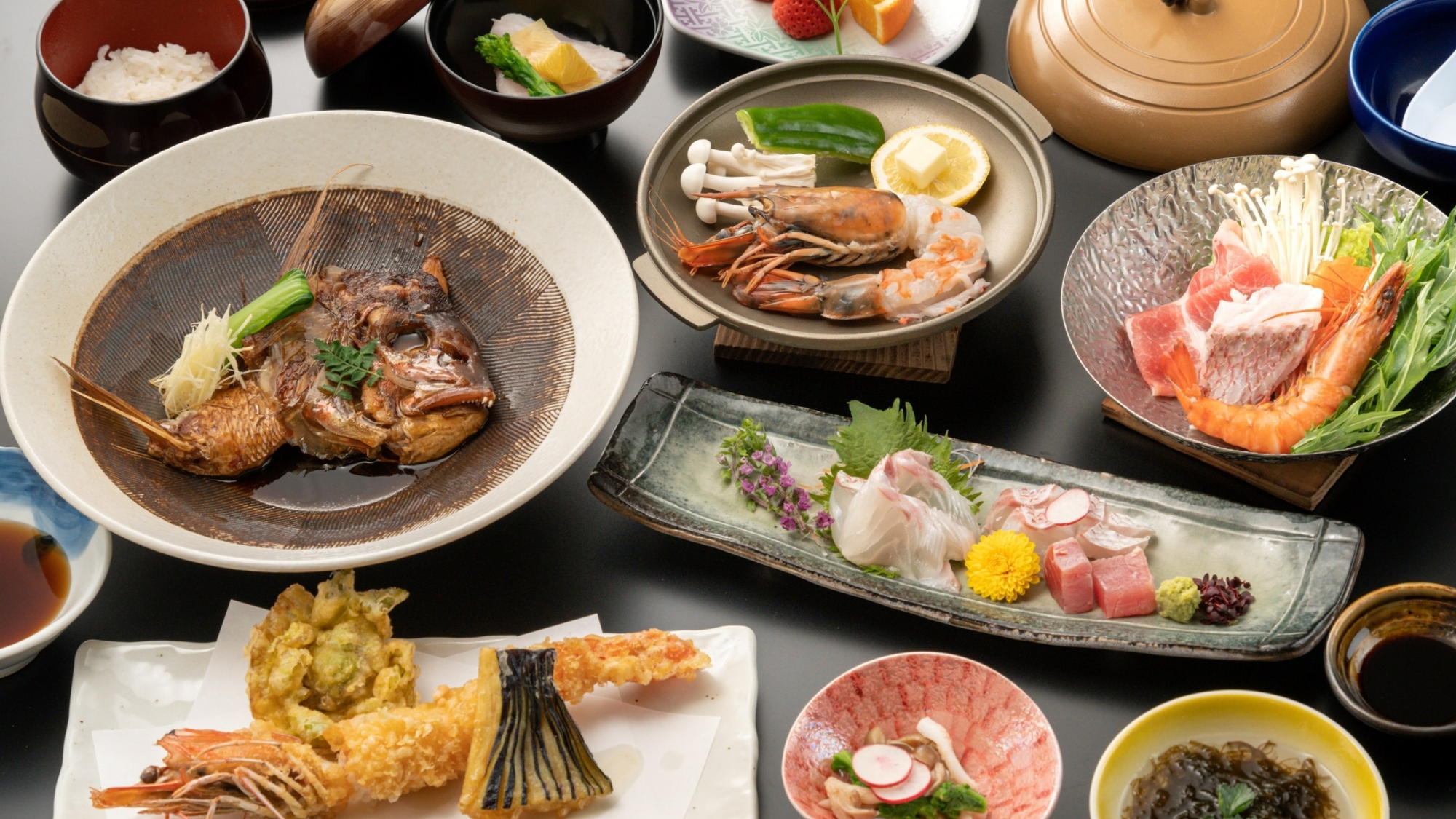 ━肉ダメなら『海鮮味覚』(●゜∀゜●)━★大海老天麩羅＆鉄板焼き・名物真鯛あらだき・絶品ダシの寄鍋♪