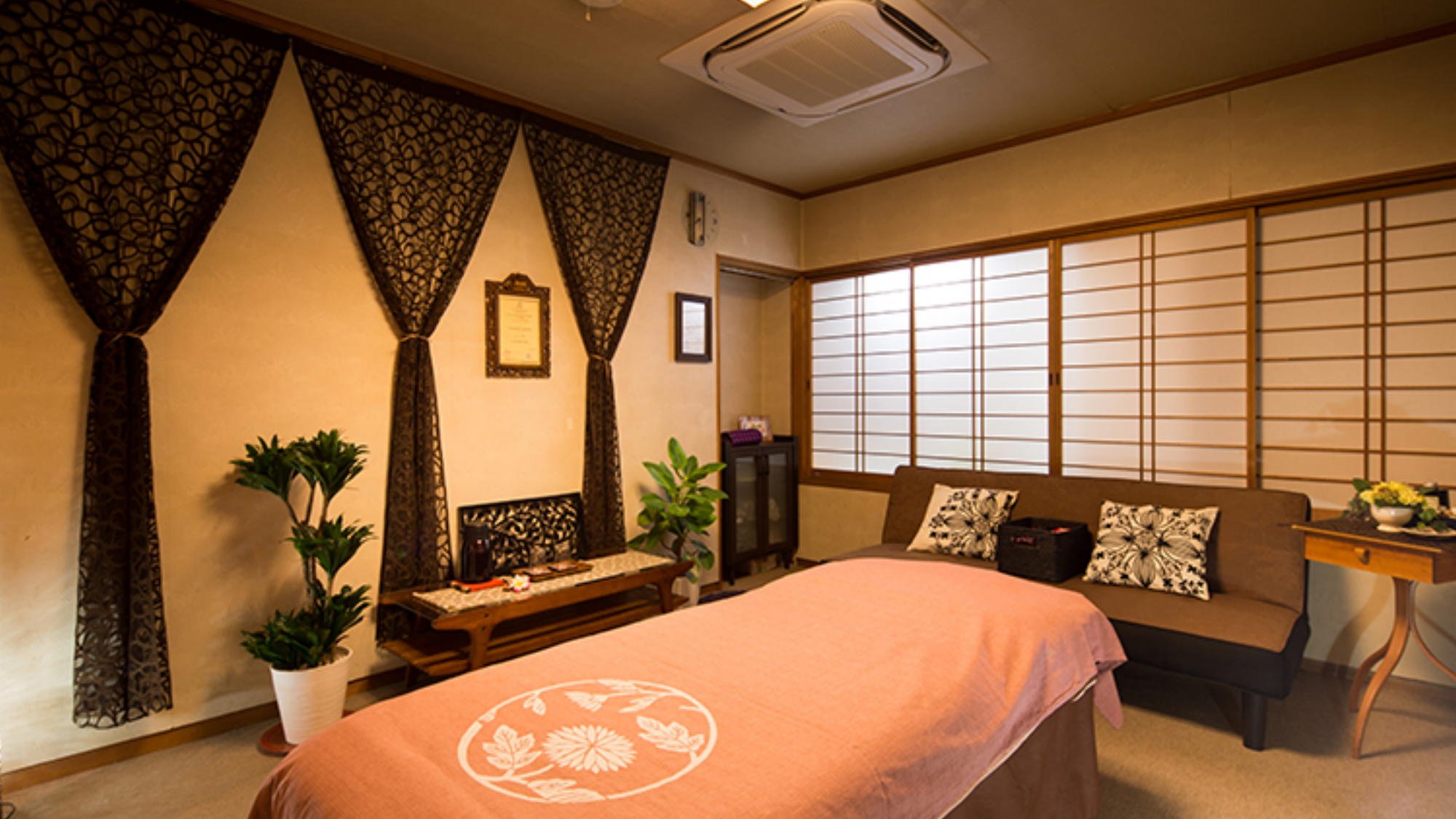 本格バリエステ│お一人様専用の個室でゆっくり施術します