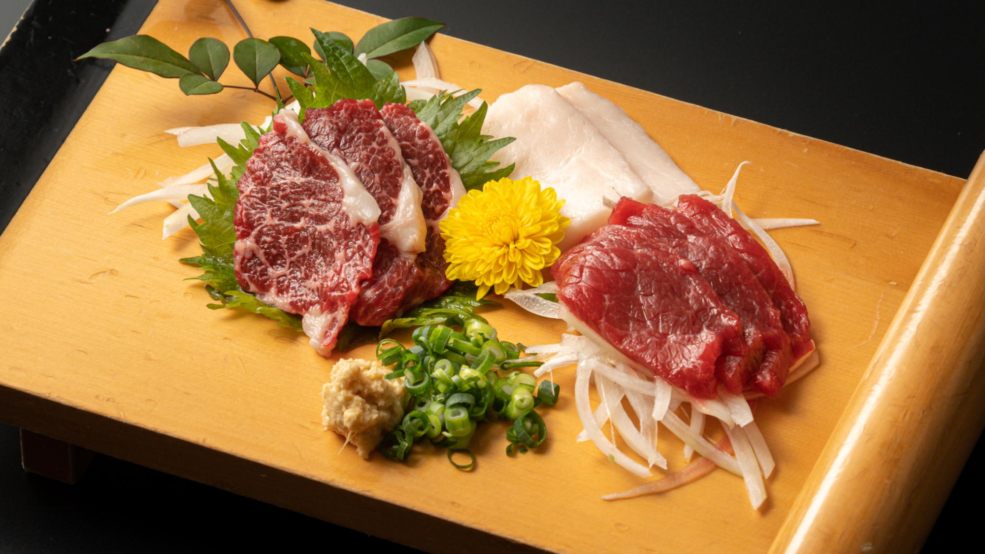 熊本の特産・名物 「馬刺し」