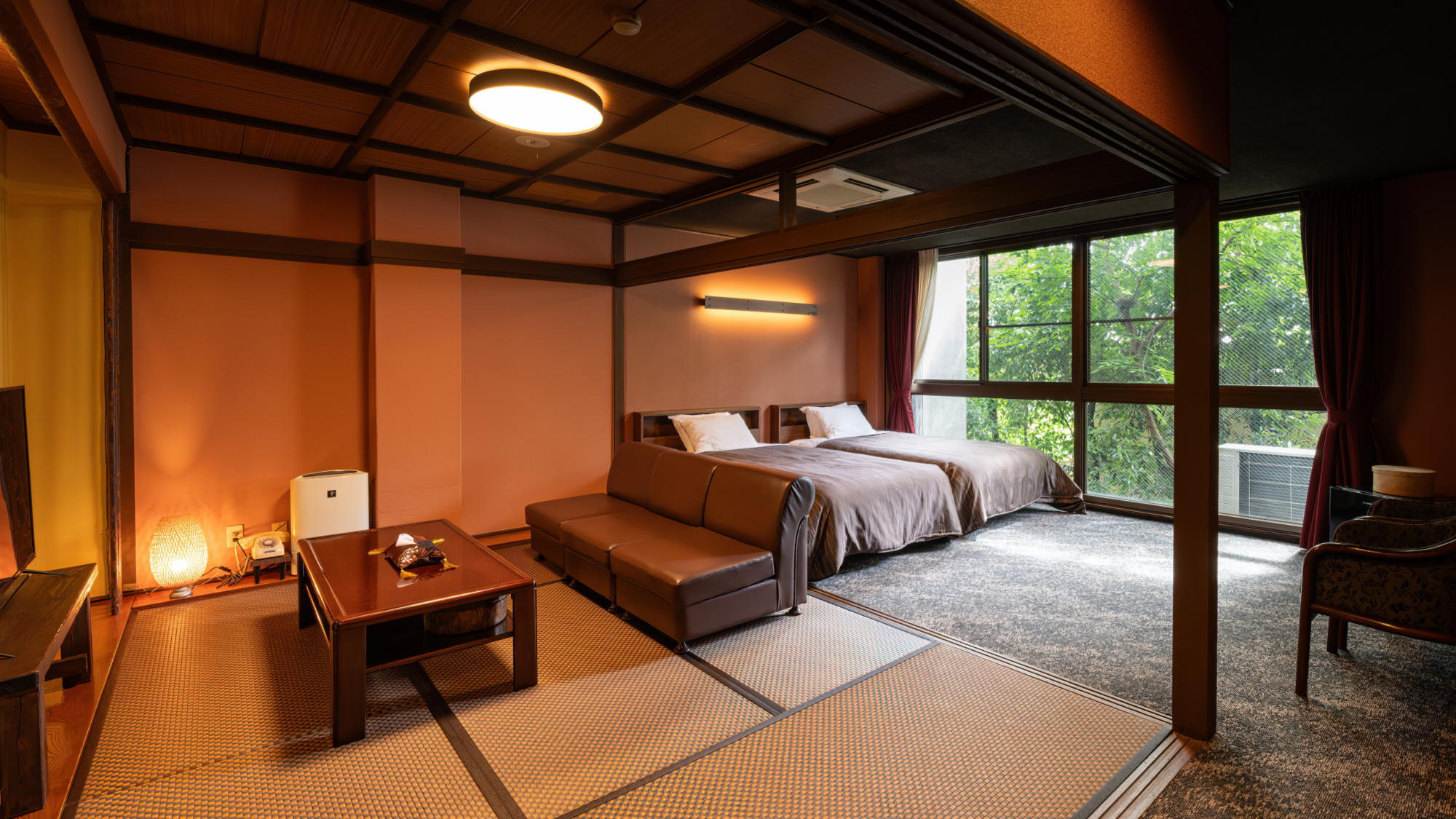 リノベーション客室【和洋室】│千歳（バリアフリー対応）