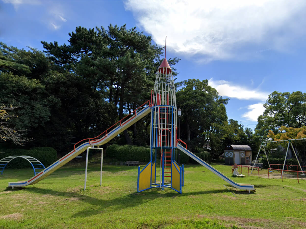 【霊丘公園】ホテルから車で10分。近隣でのスポーツ利用も便利♪ 