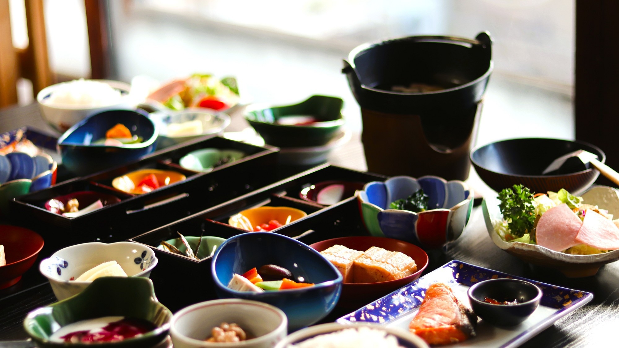 【朝食プラン】炊きたて安曇野産コシヒカリの和朝食／チェックイン17時〜21時迄