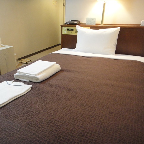 功能型半雙人房所有房間均可連接局域網