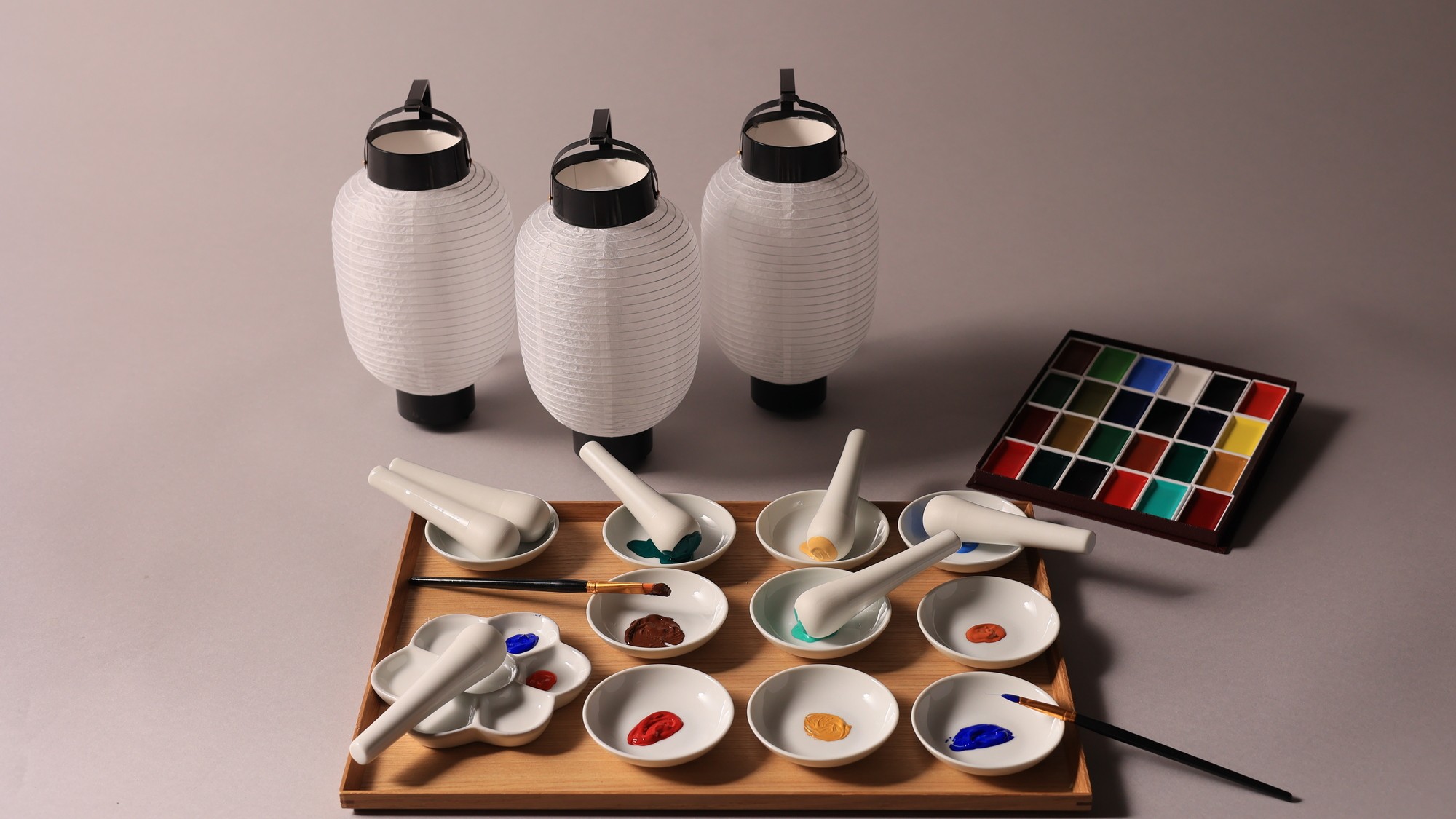 【館内アクティビティ】ぎふ提灯絵付け体験