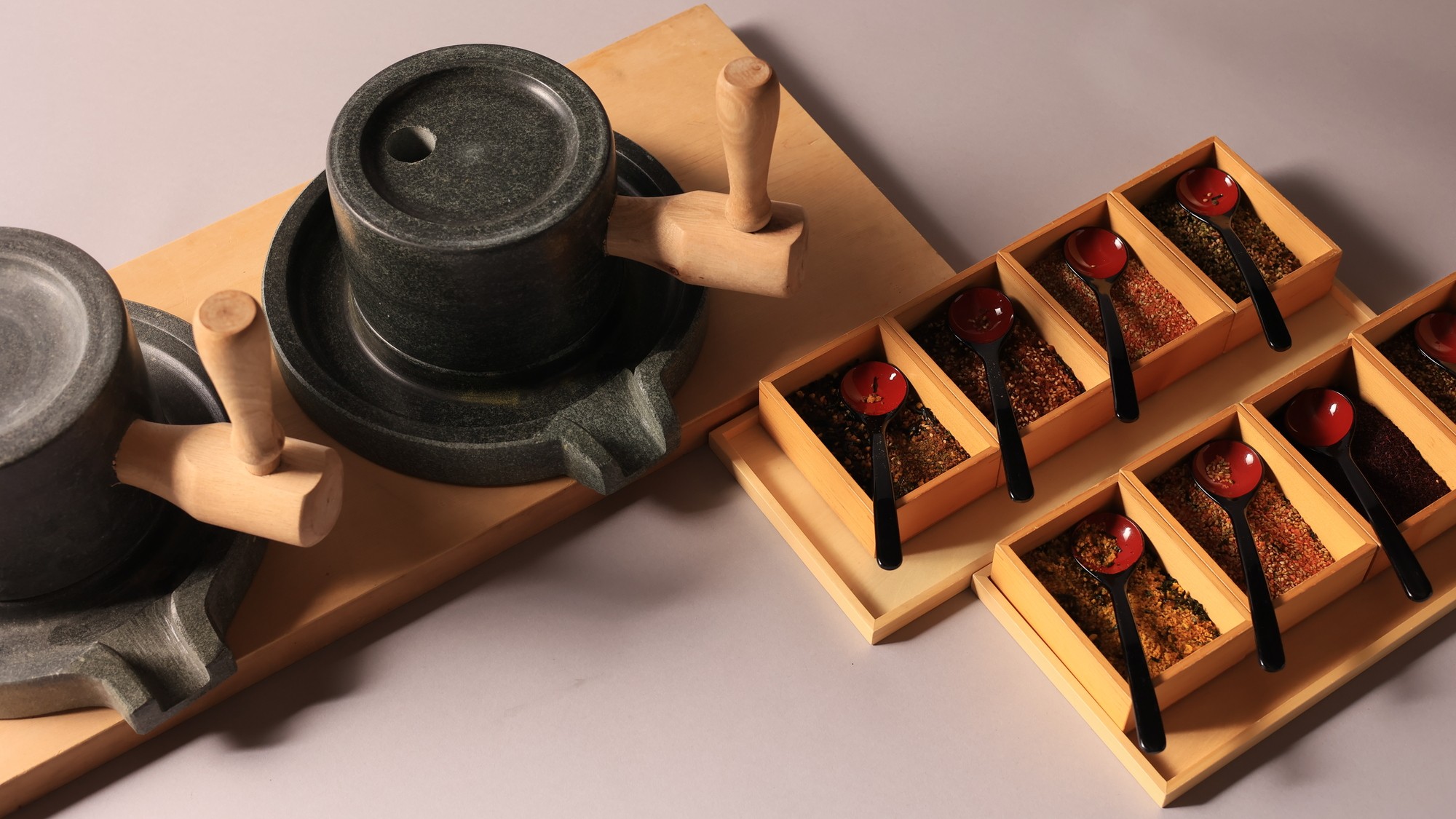 無料アクティビティ【石臼ふりかけ体験】