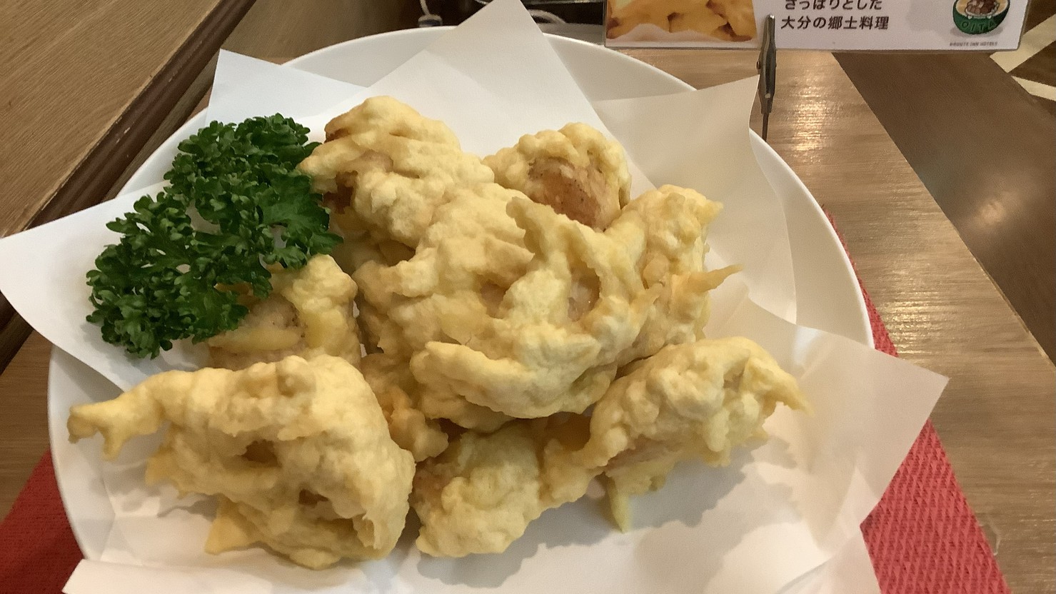 【無料】30品目以上の和洋朝食バイキング：大分名物とり天