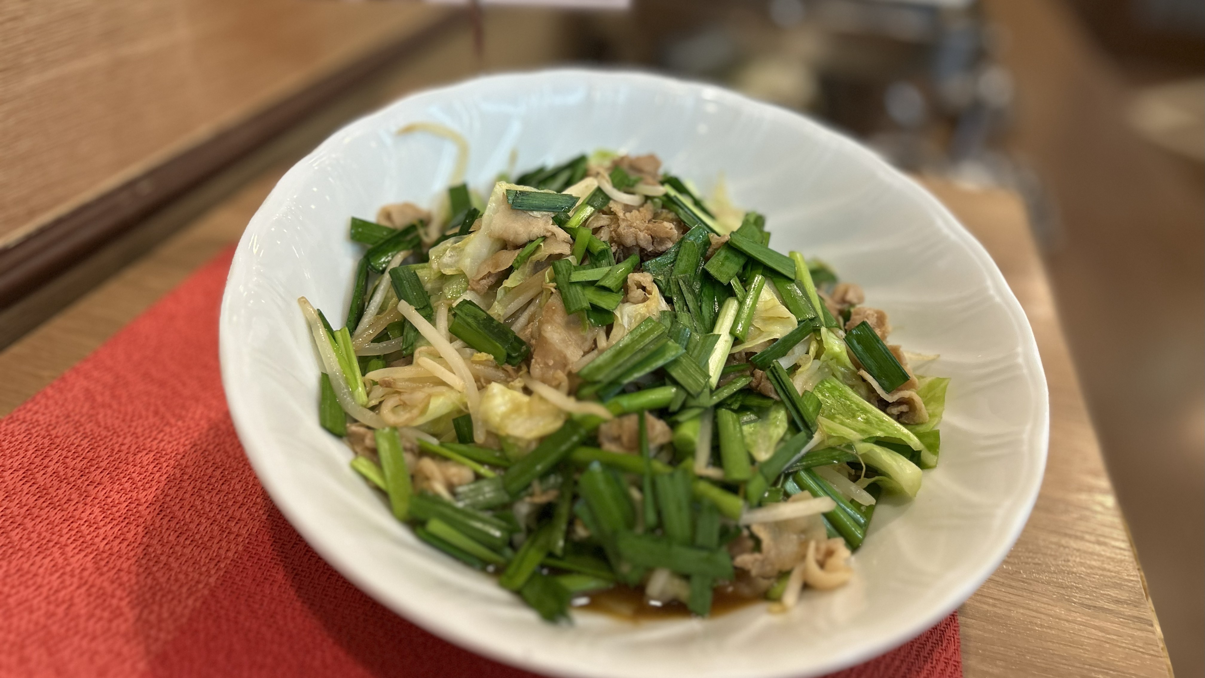 【無料】30品目以上の和洋朝食バイキング：大分名物にら豚