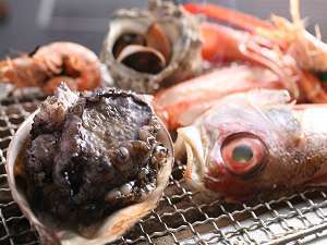 ちょこっと！贅沢★冬の海の幸【松葉かに・活鮑・ノド黒・うに・海老】５大ブランド食材＆但馬牛プラン