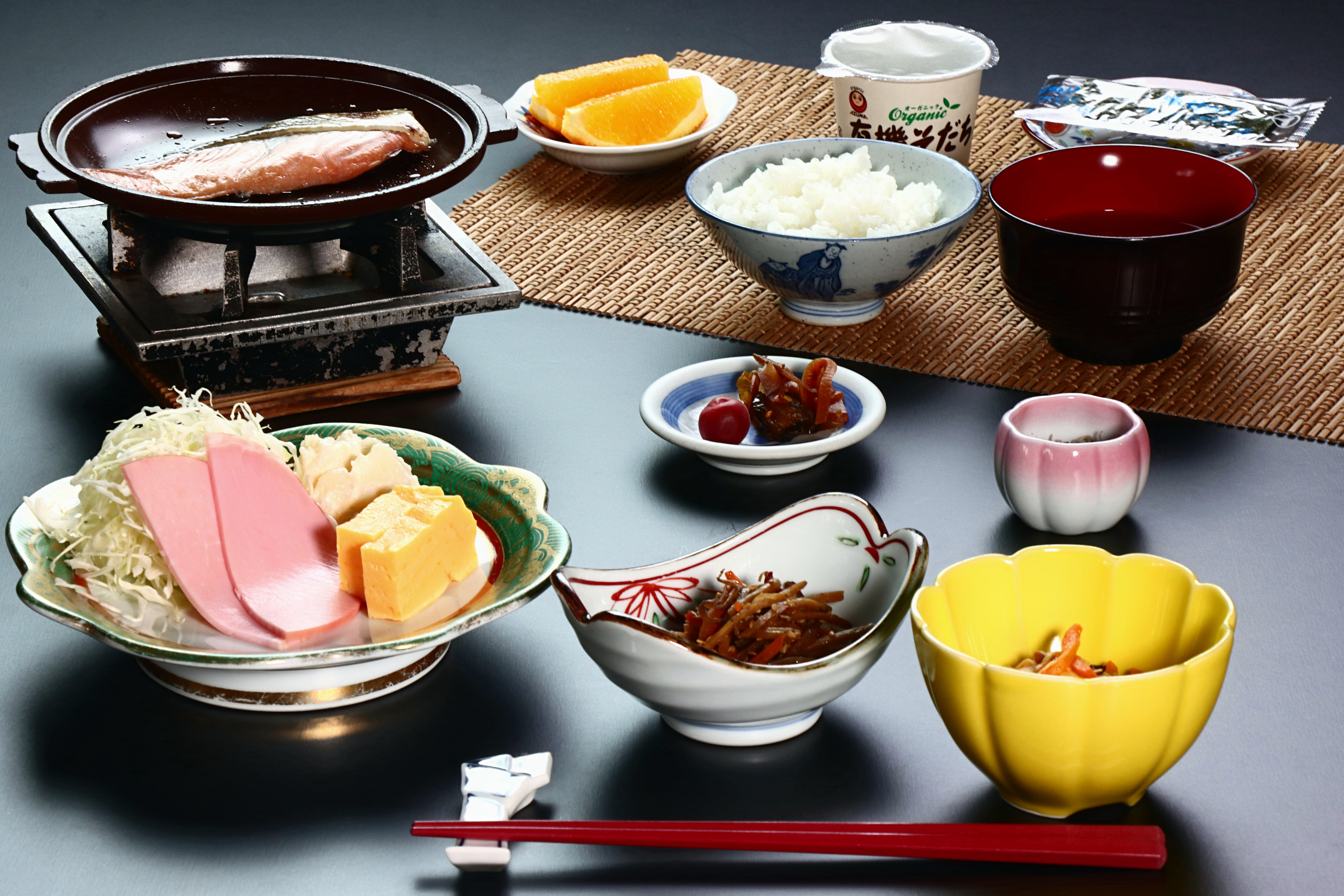 朝食
