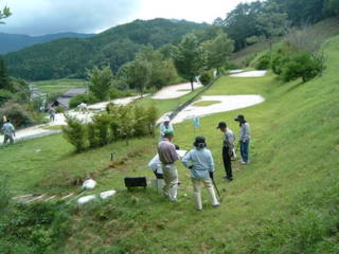 茶臼山うるぎ グラウンドゴルフ場（当館より車で約5分）