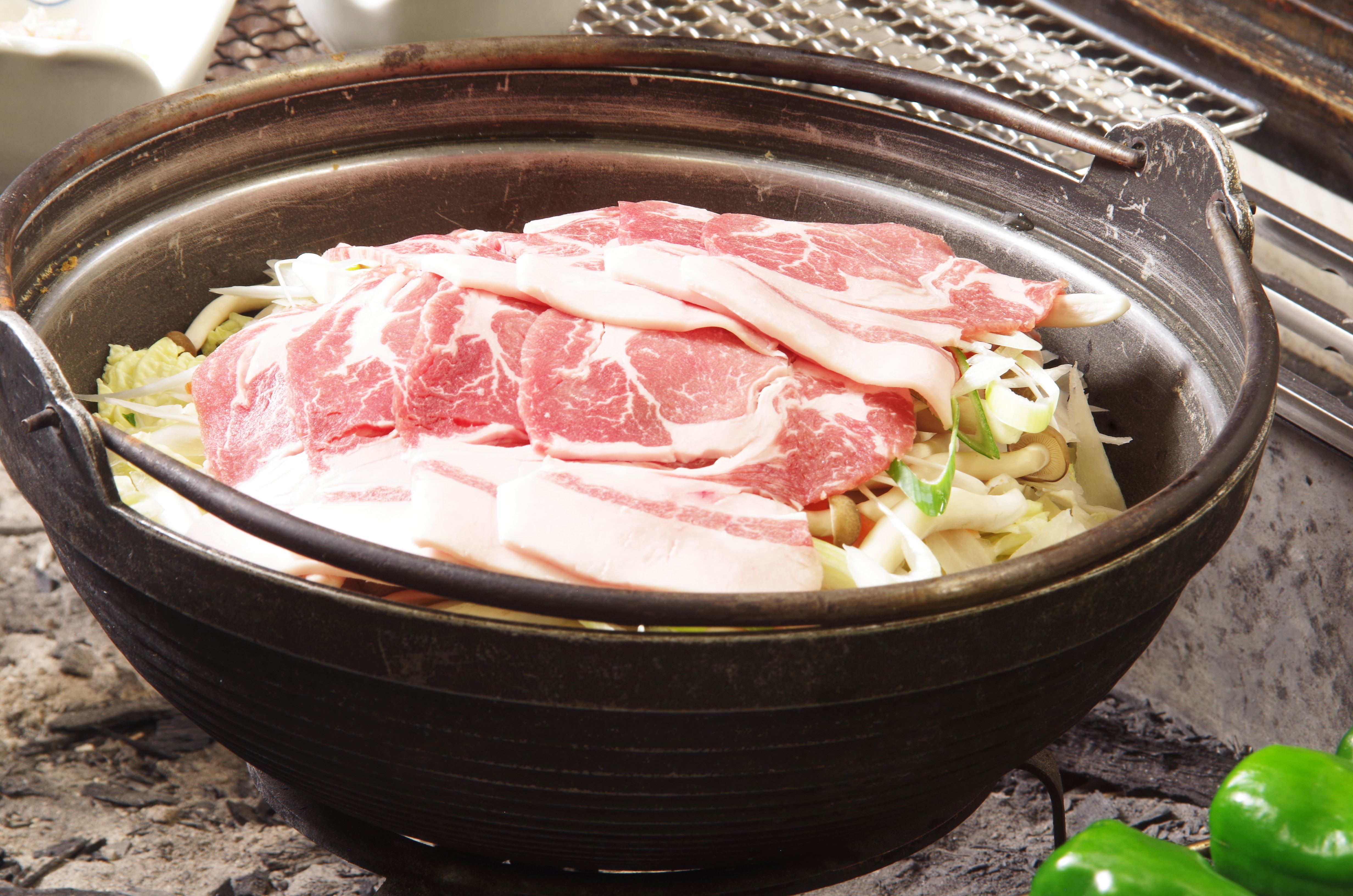 夕食「ジビエプラン」自然の味覚、囲炉裏の贅沢。ジビエプランで心と舌が満たされるひとときを。