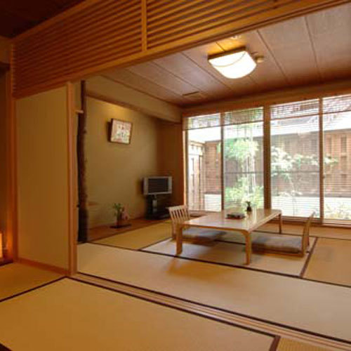 Japanese-style room 6 tatami mats + 8 tatami mats + mini reading [Main building B type]
