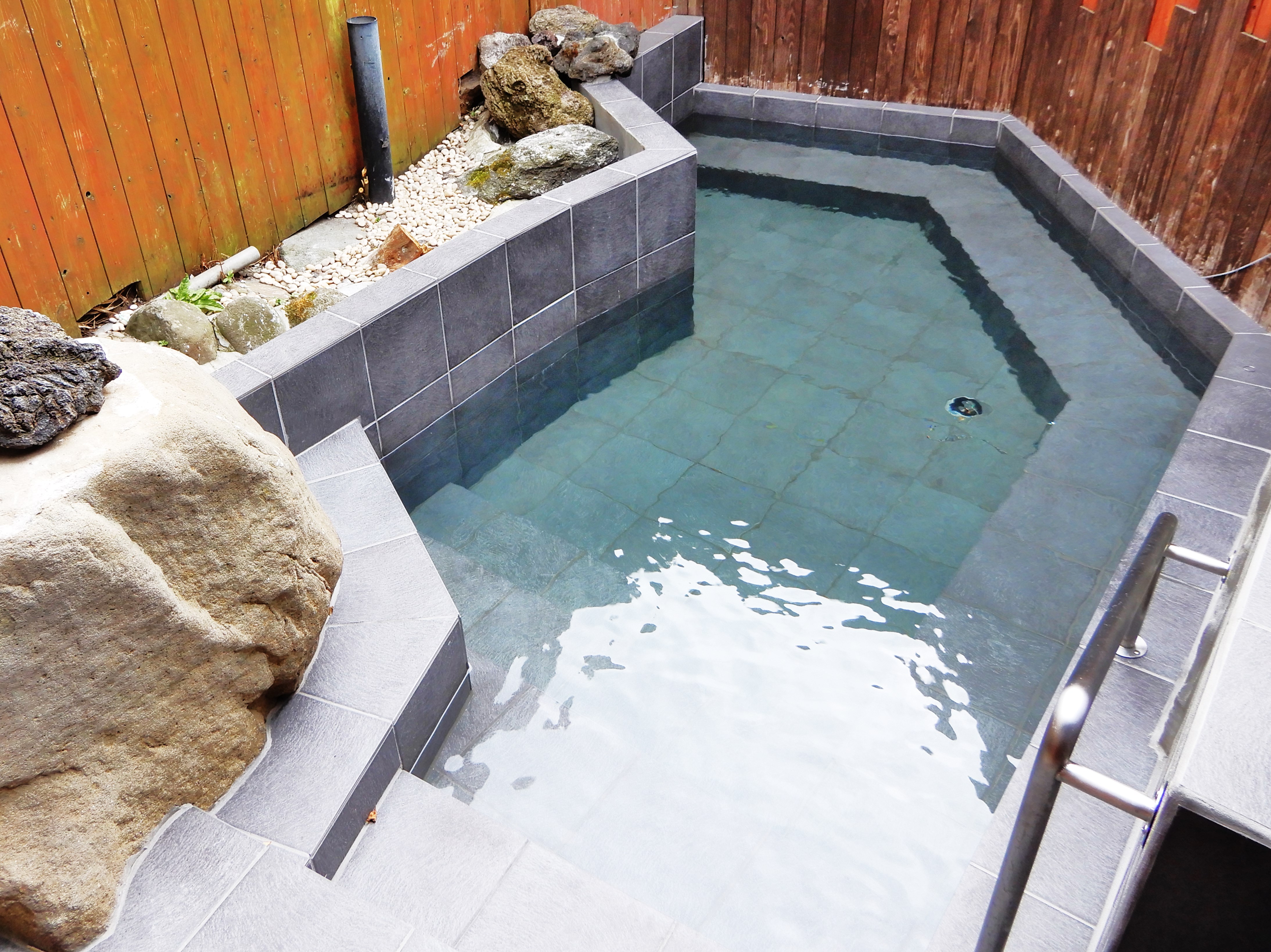 貸切家族風呂　十の湯