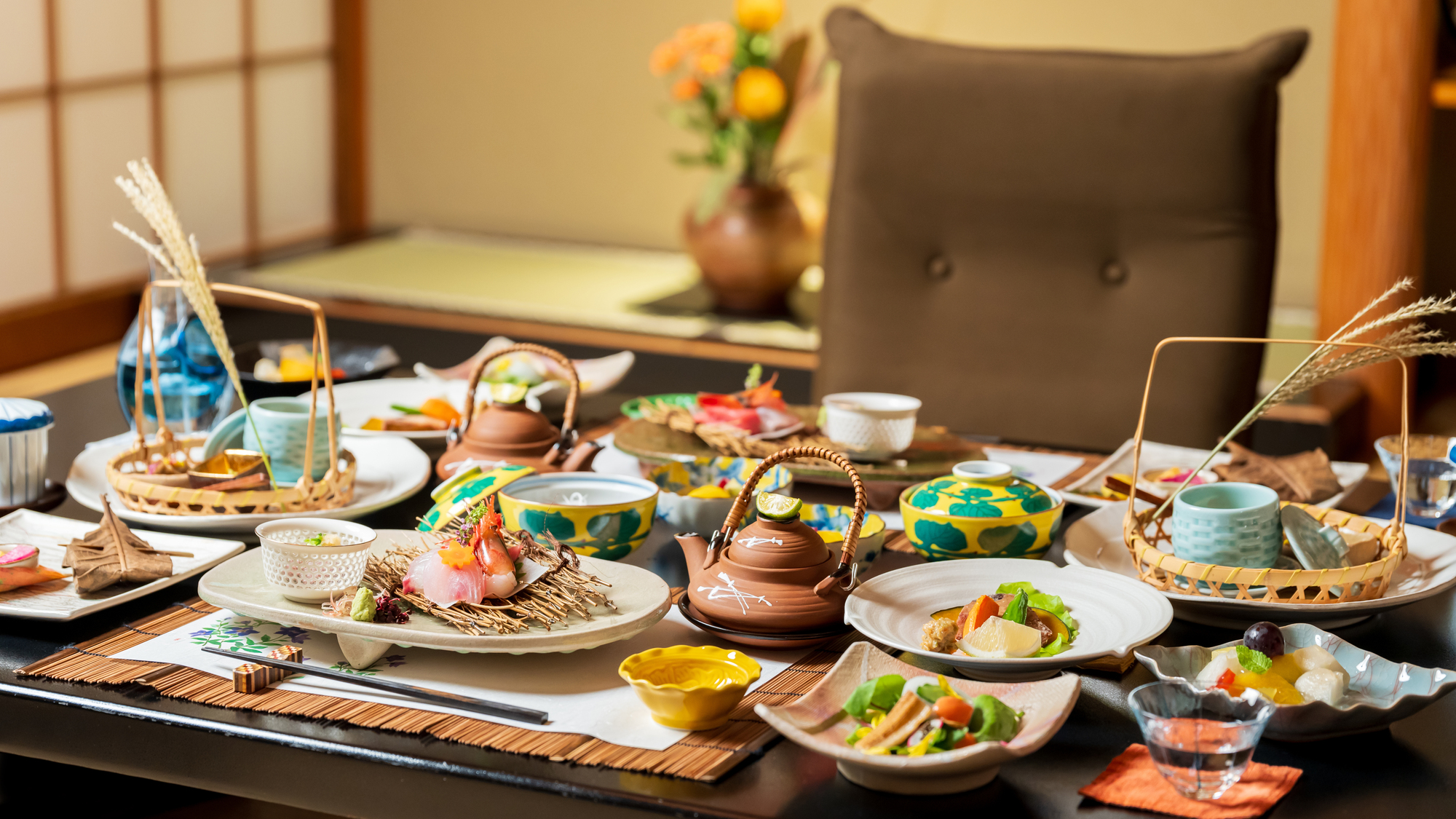 美食の宿と自負する瑞月のお料理は 旬の食材を素材の持ち味を生かし技と愛情を込めた品々。