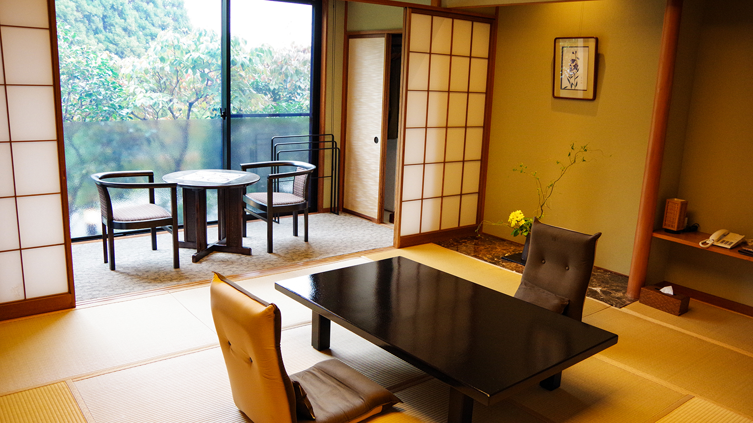 和室10畳＋広縁2畳　ききょう