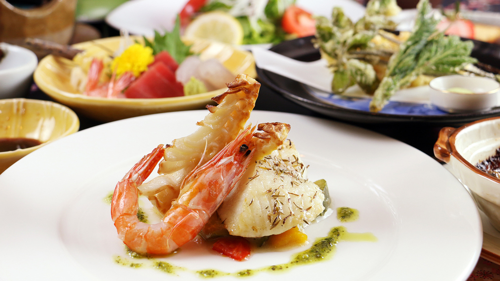 女子旅にも◎海老料理と【和×伊】の絶品コラボ創作会席舌鼓♪