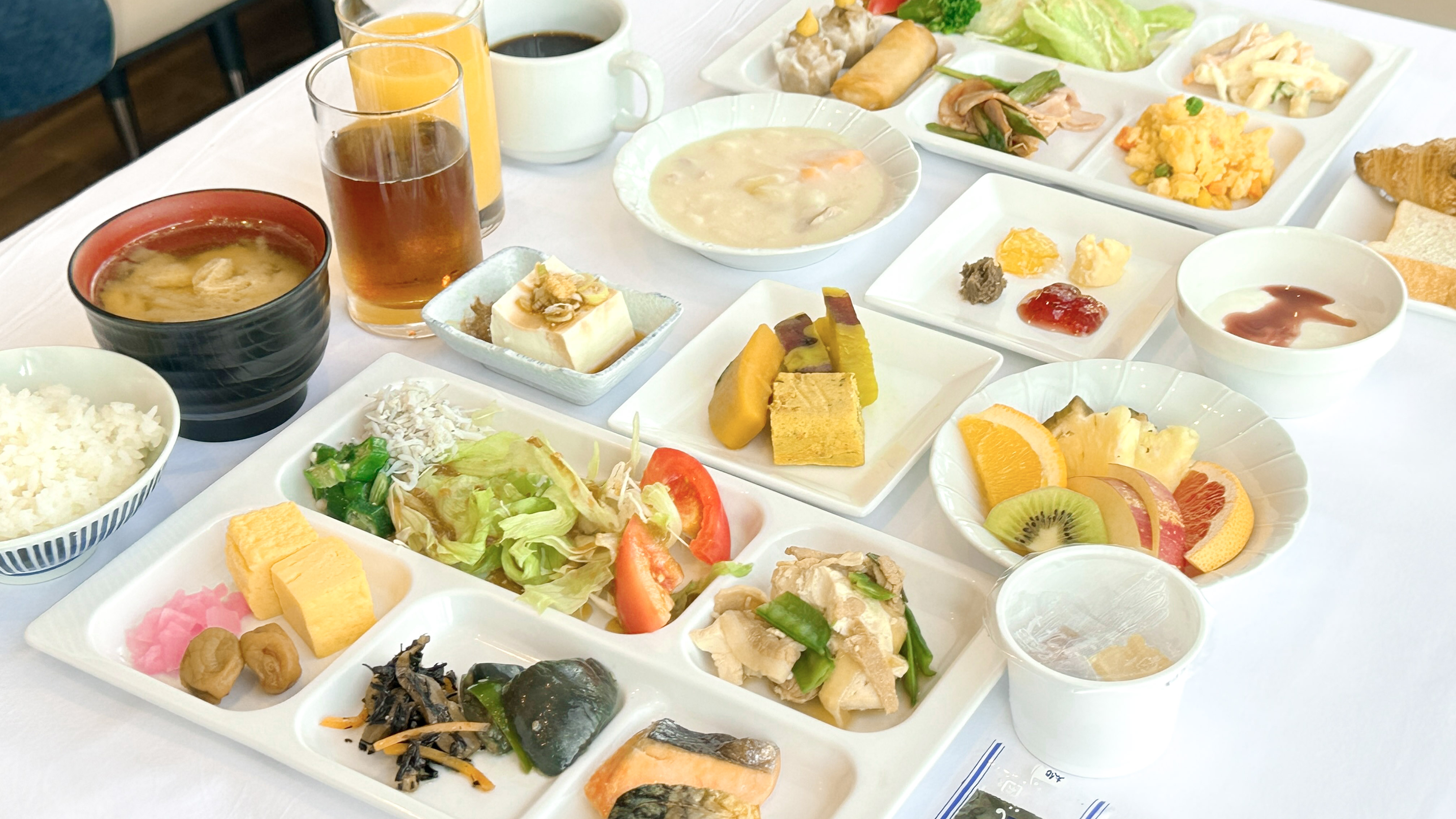 朝食バイキング／例