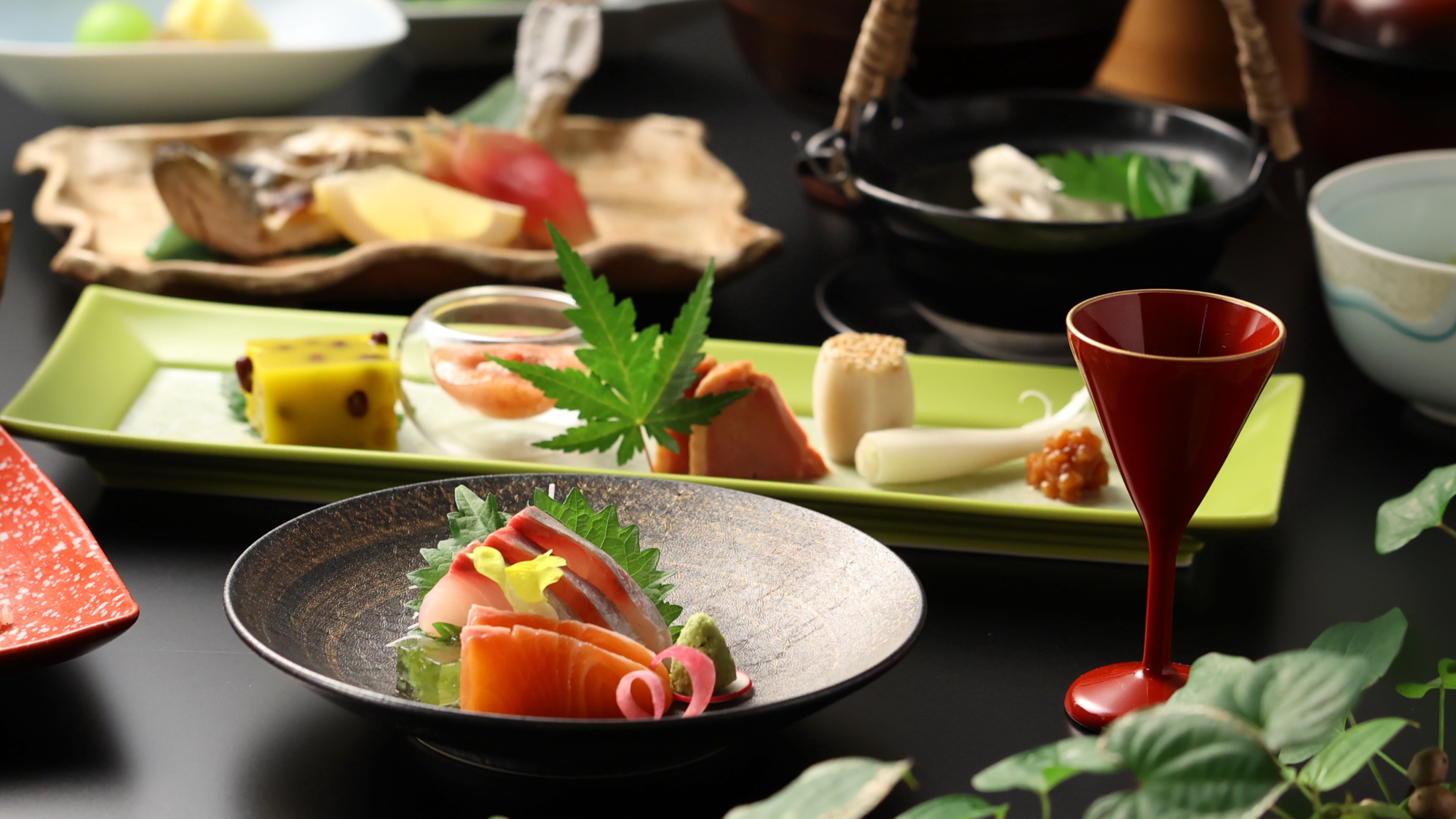 【彩 いろどり】信州の恵みたっぷり四季折々のお料理をお楽しみください／季節一例