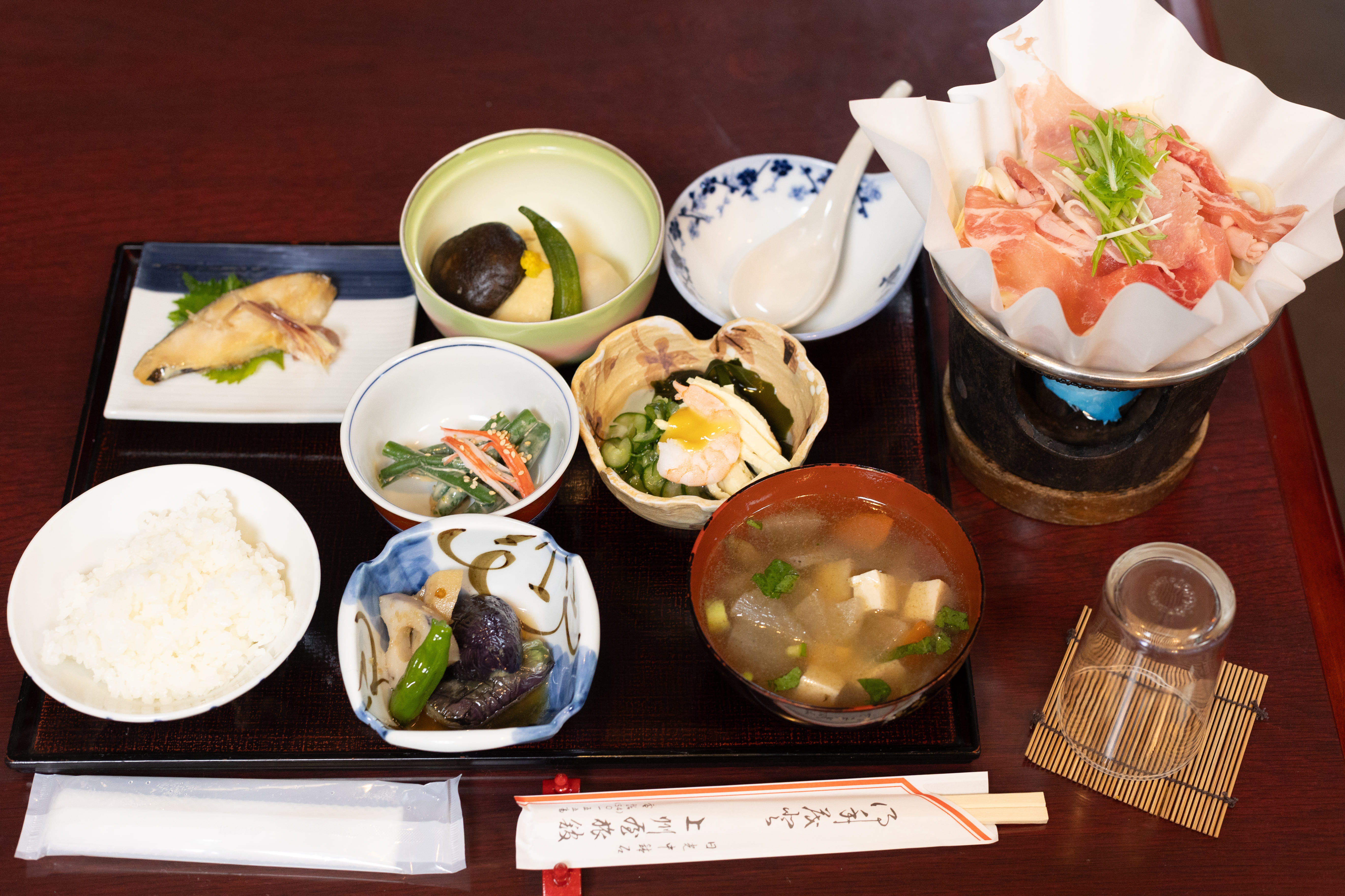 夕食