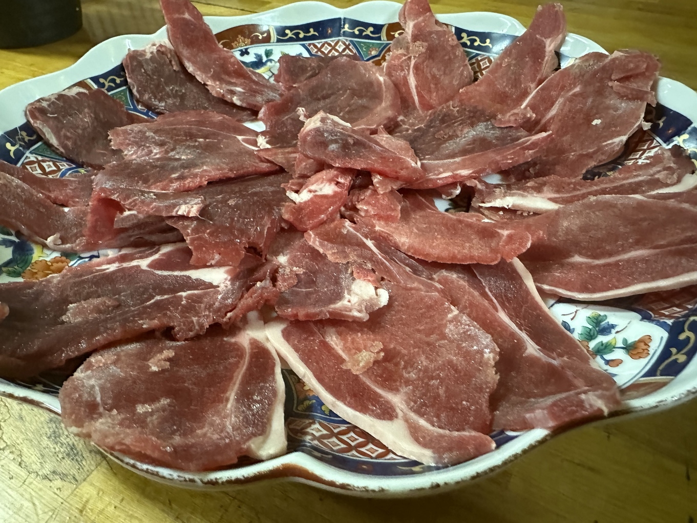 GW限定★猪＆鹿ジビエ焼肉と肉刺身を堪能★ホルモン夕食付★プロ野球中日のD兄弟も食べた！