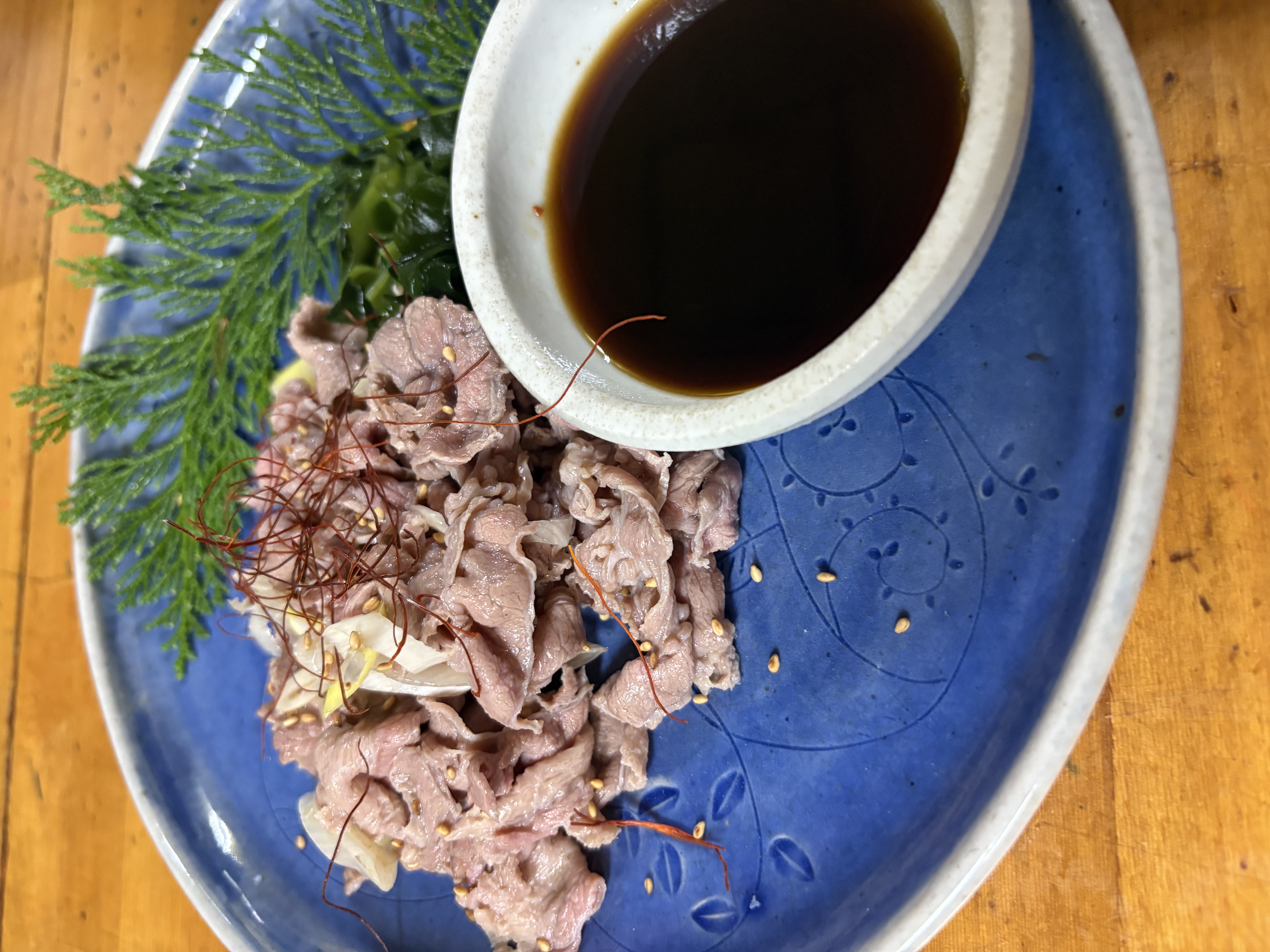 ゆずポン酢でさっぱり！熊肉の洗い