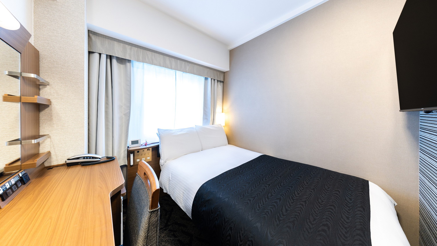 セミダブルルーム