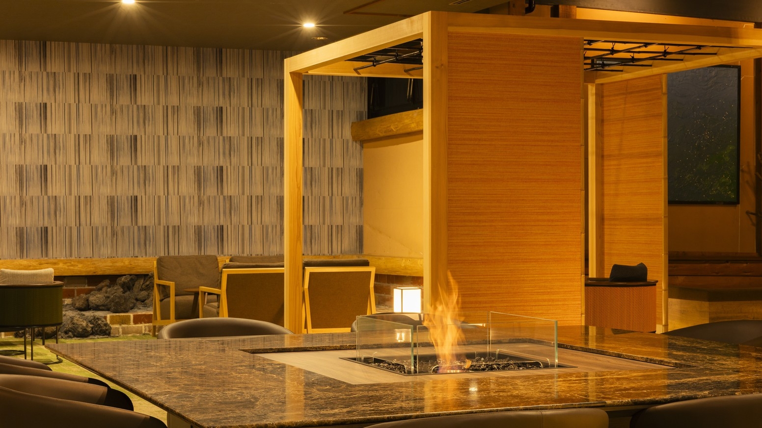 【20％OFF】【楽天スーパーSALE】飲み放題付き夕朝ビュッフェ＜夕朝食付＞どんどこ湯無料