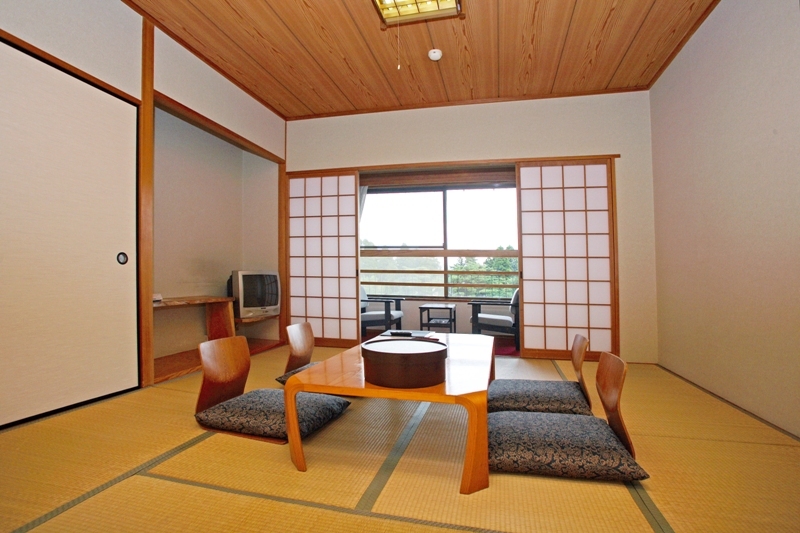 Japanese-style room