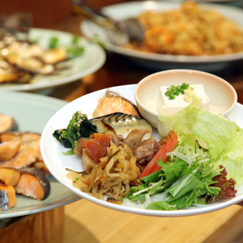 [Breakfast] Japanese and Western buffet (example)