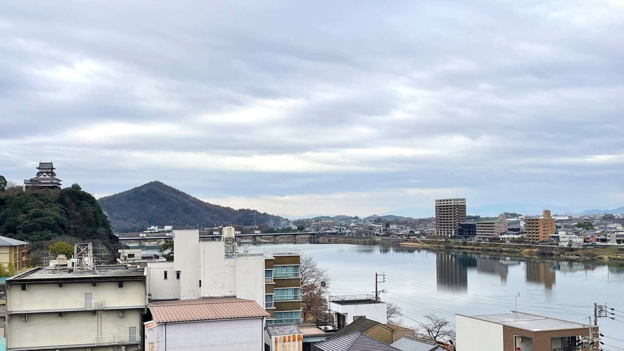 ◆犬山城と木曽川を一望できるホテル