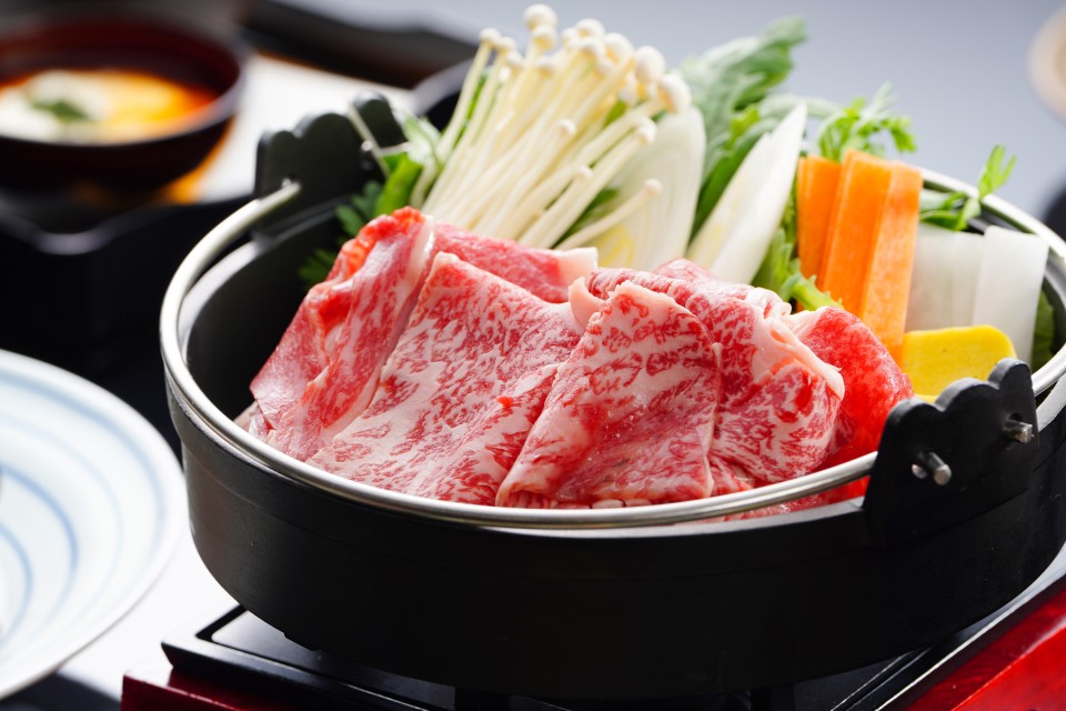 【夕食】＜島根のごちそう 新緑の美味御膳＞まつなが牛リブロースすき焼き